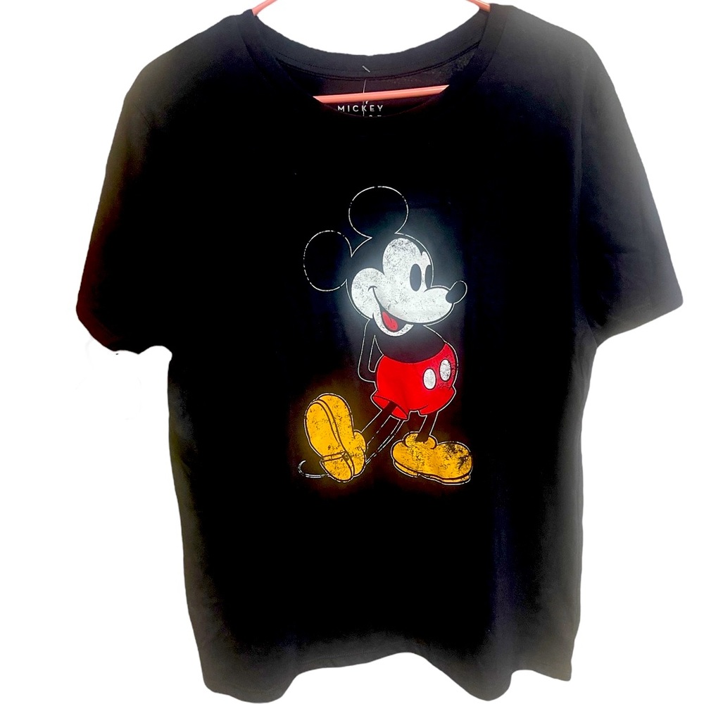 Women’s Mickey Mouse T-shirt Black Size Large NWT